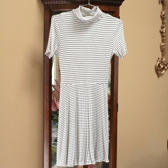 ASOS Striped turtleneck mini dress black white stretchy fit & flare cut out back - Picture 2 of 10